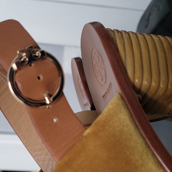 Tory Burch -Patos - Picture 4 of 7